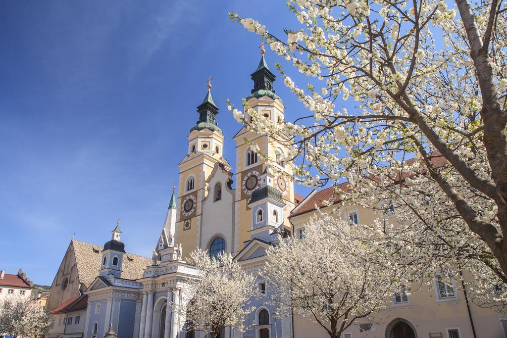 Hotel Temlhof Бресаноне Екстериор снимка